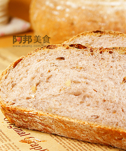 葡萄种乡村面包[点击放大]
