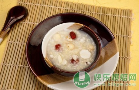 大枣桂莲粥_副本